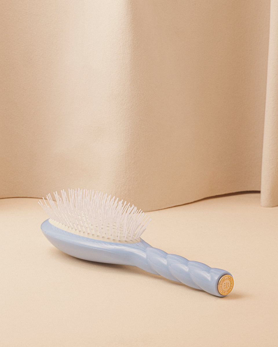 LA BONNE BROSSE N.07 The Intense Detangling and Stimulating Brush