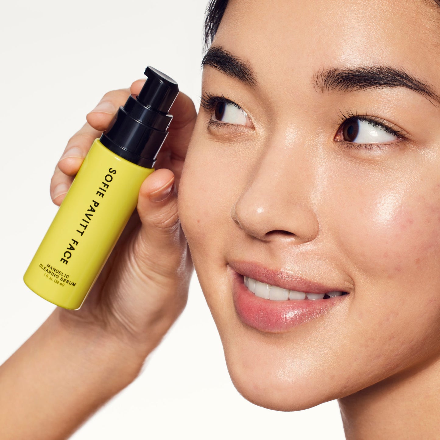 SOFIE PAVITT Mandelic Clearing Serum