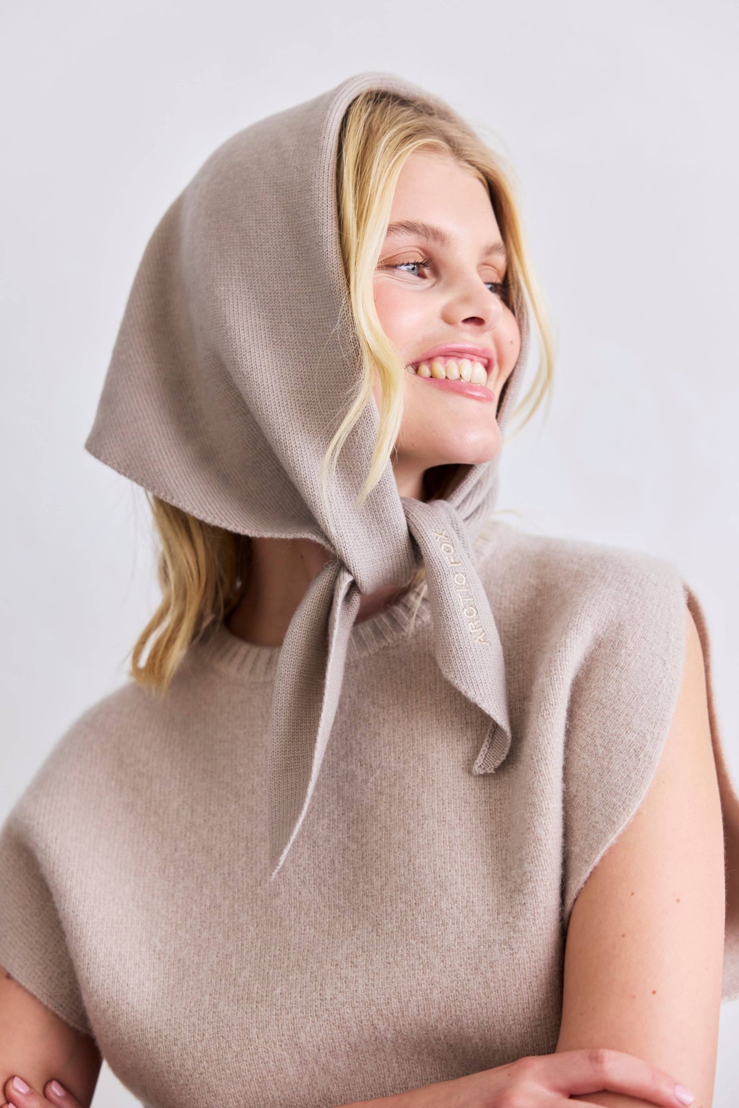 ARCTIC FOX Merino Wool Triangle Scarf - Soft Taupe - FW25