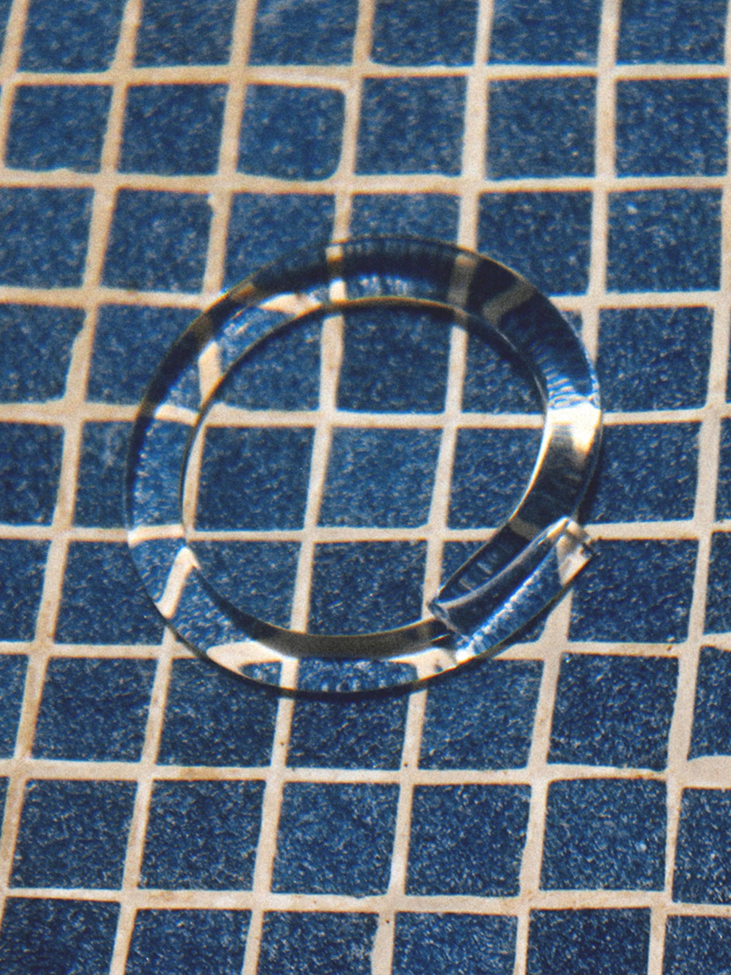 Rod Bracelet: Clear / SML
