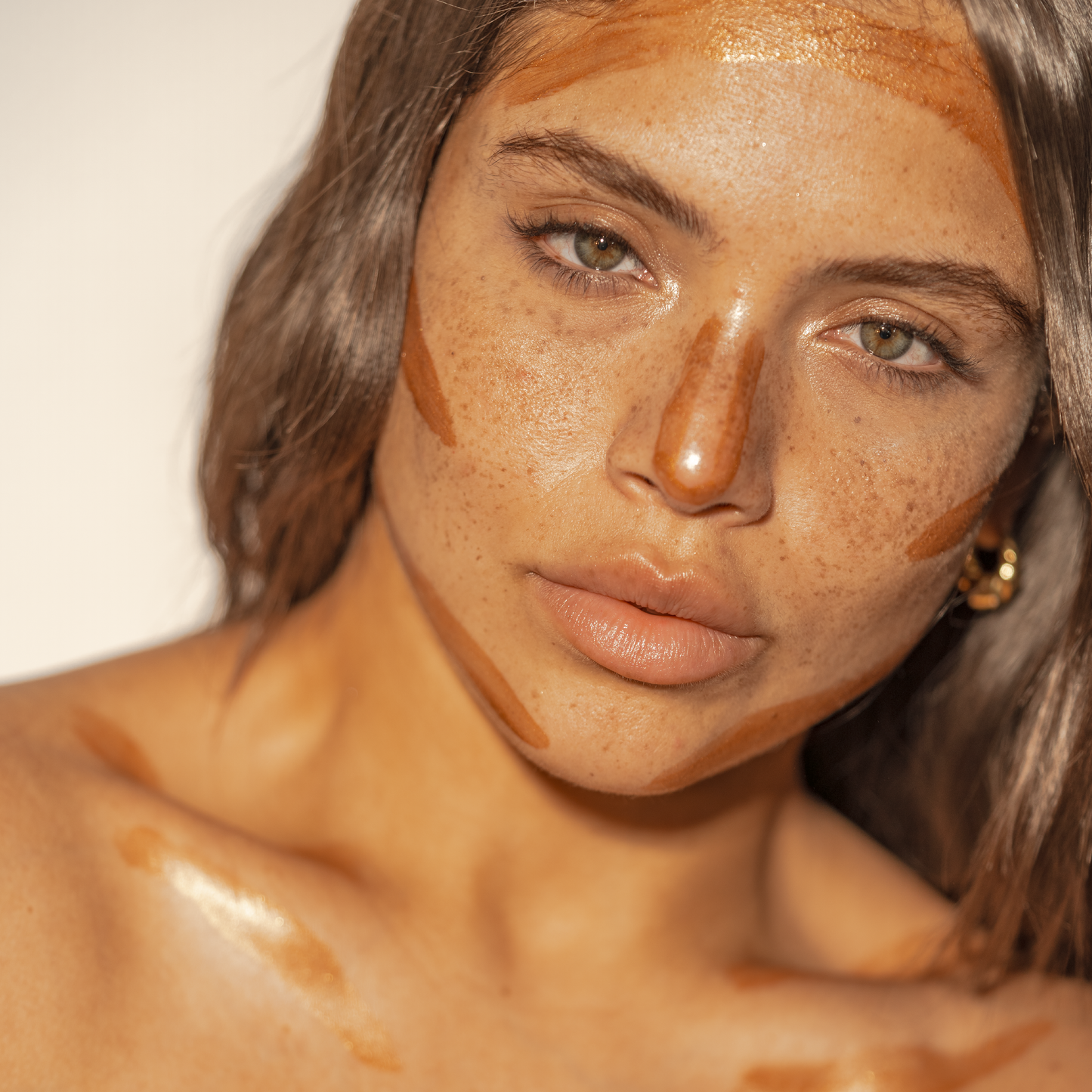 Dolce Glow by Isabel Alysa Contour Self-Tanning Sculpt + Glow