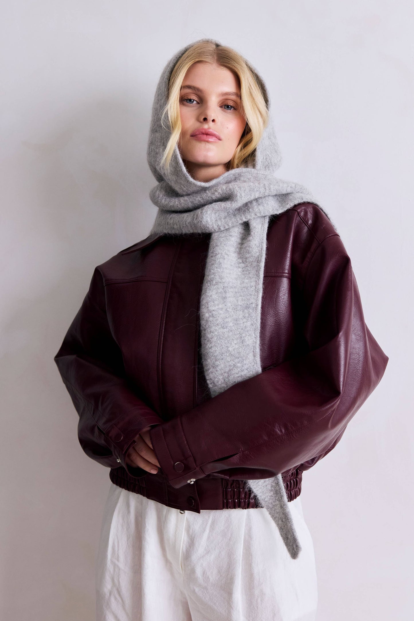 ARCTIC FOX The Alpaca Hooded Scarf - Blizzard Grey - FW25