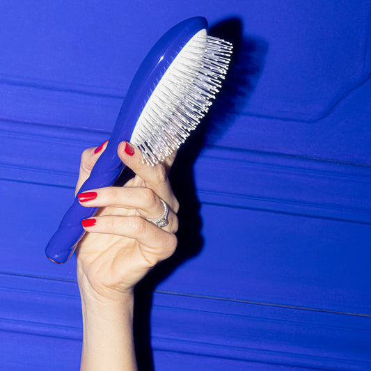 La Bonne Brosse x Augustinus Bader N.04 Detangling Brush