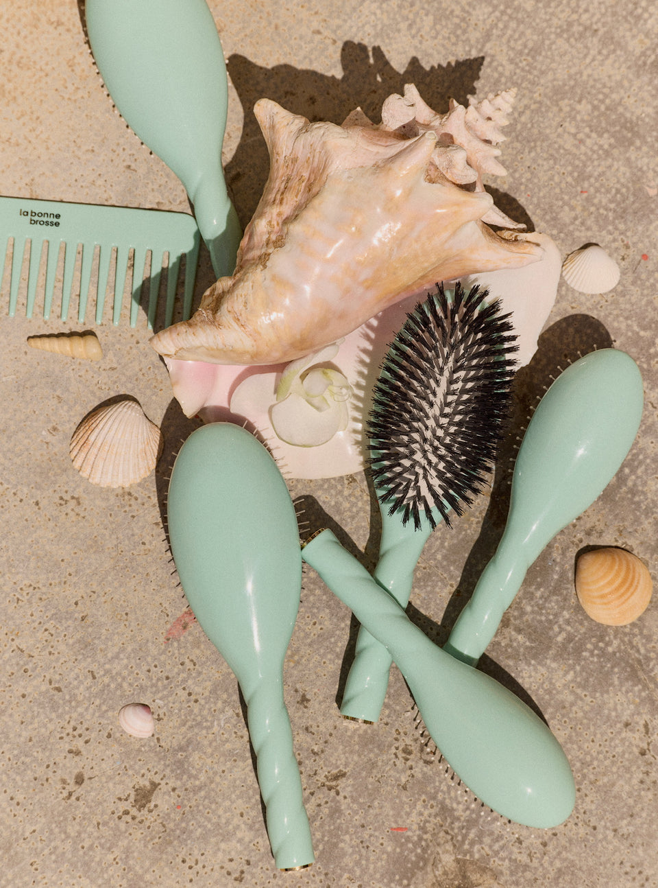 LA BONNE BROSSE The Large Detangling Comb